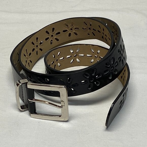 Faux Leather Daisy Cut Out Black Belt 2X Silver Metallic Buckle Boho Western - Picture 2 of 8